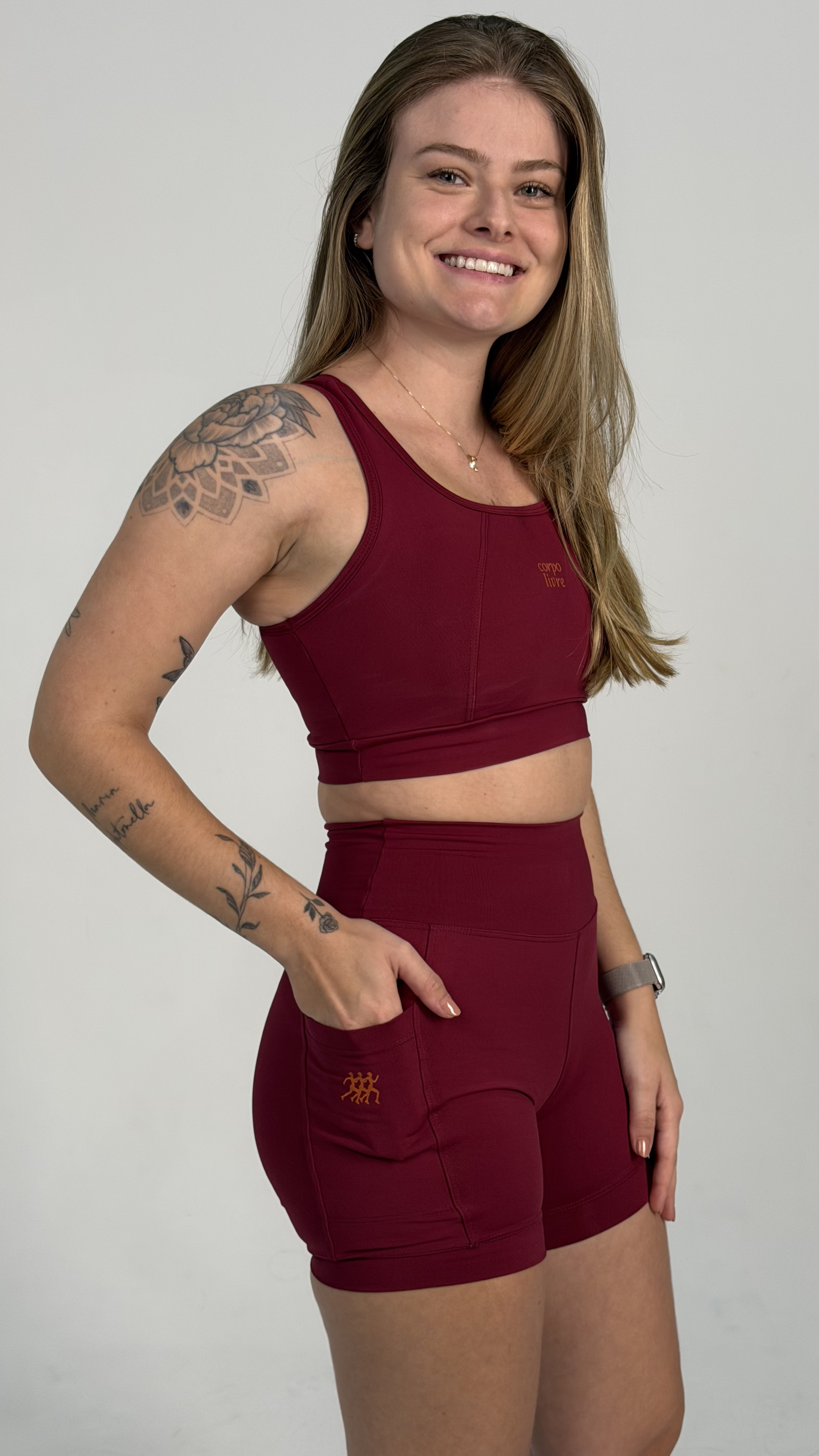 Conjunto Corrida Com Bolsos Vinho