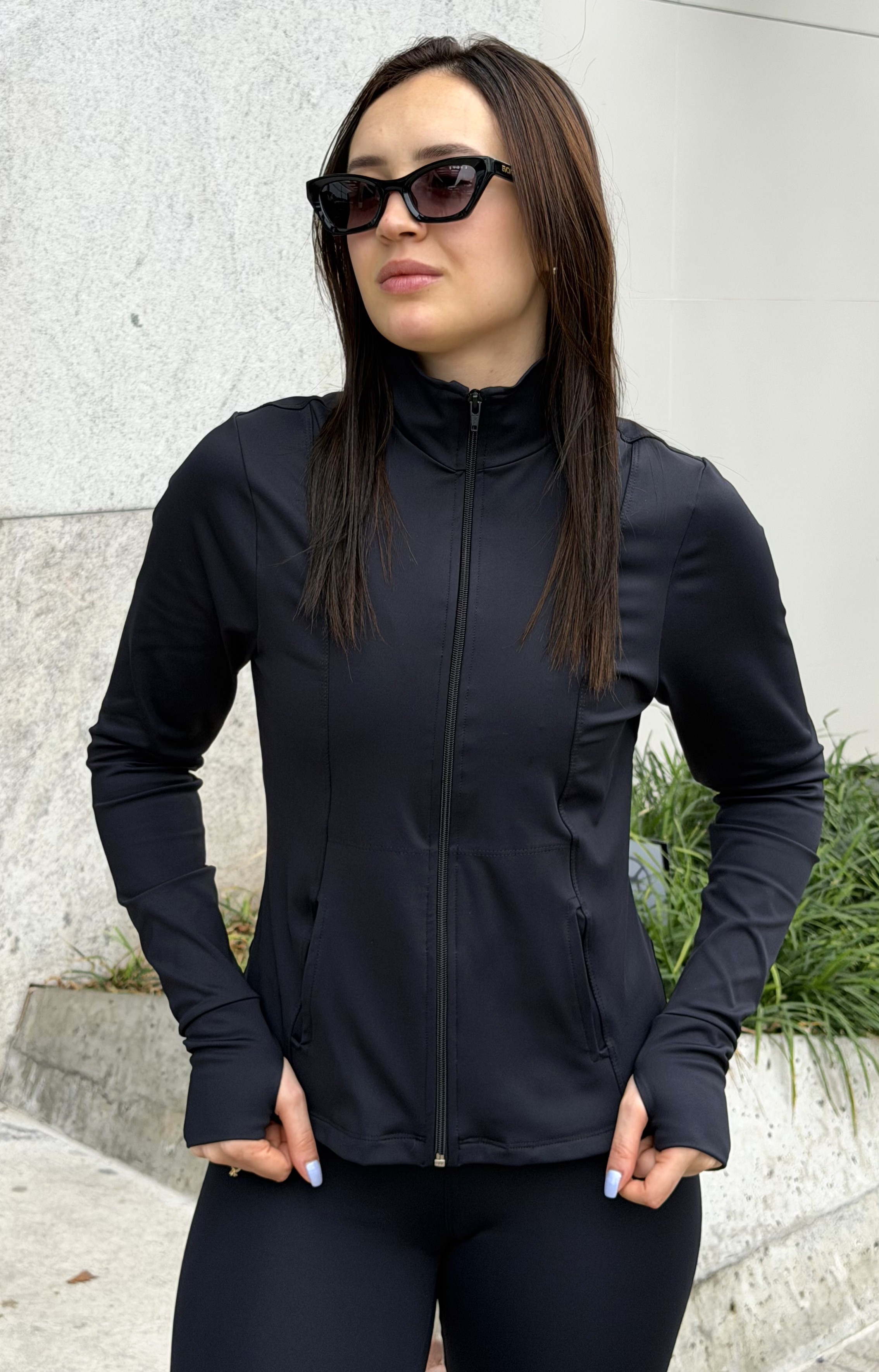 Jaqueta Fitness em Poliamida com Bolso Essential