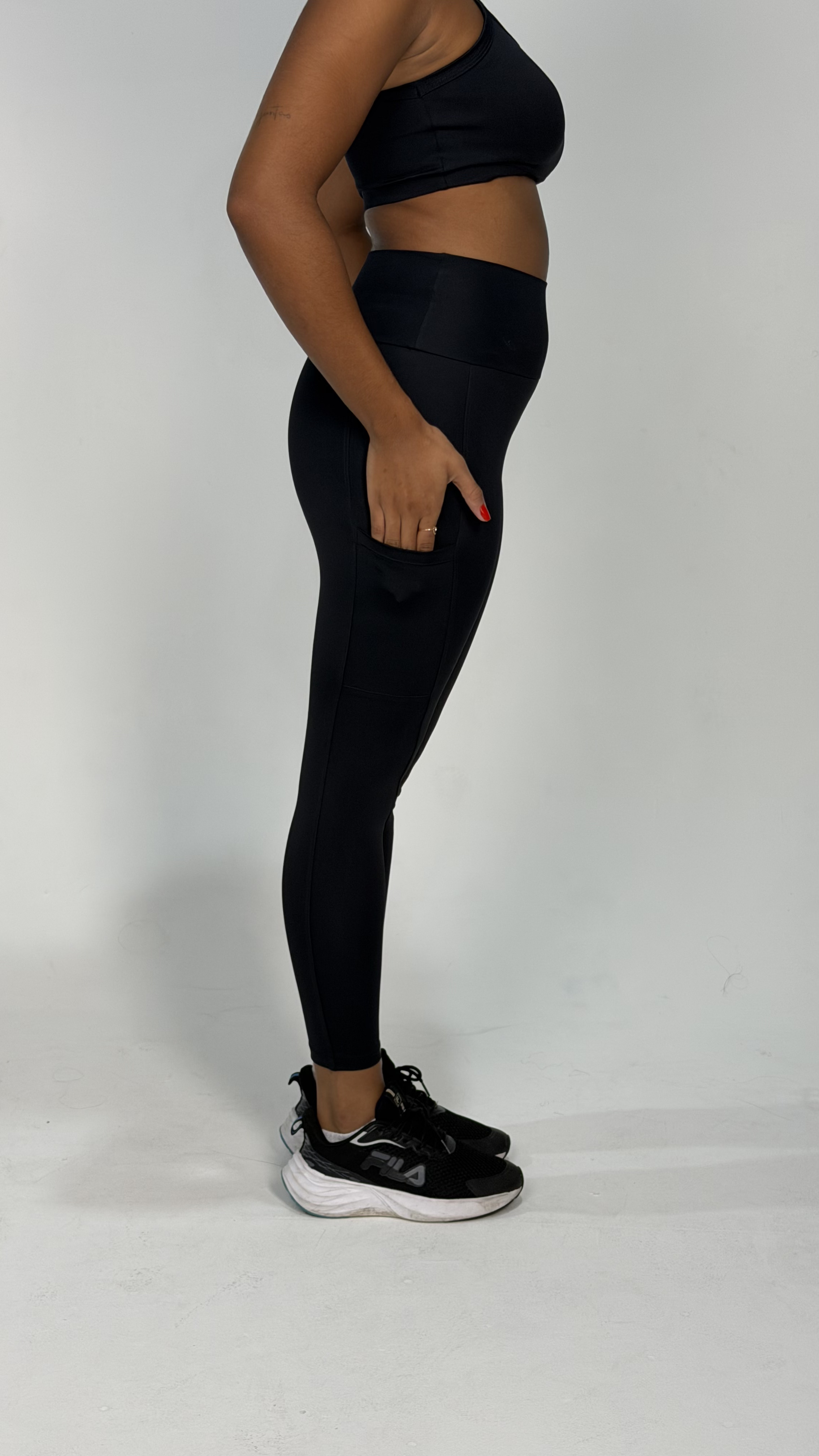 Legging Com Bolso One Preto